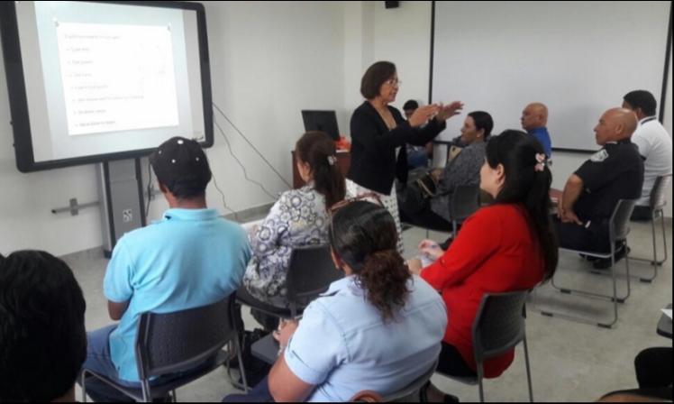Seminario sobre El Liderazgo en la provincia de Los Santos