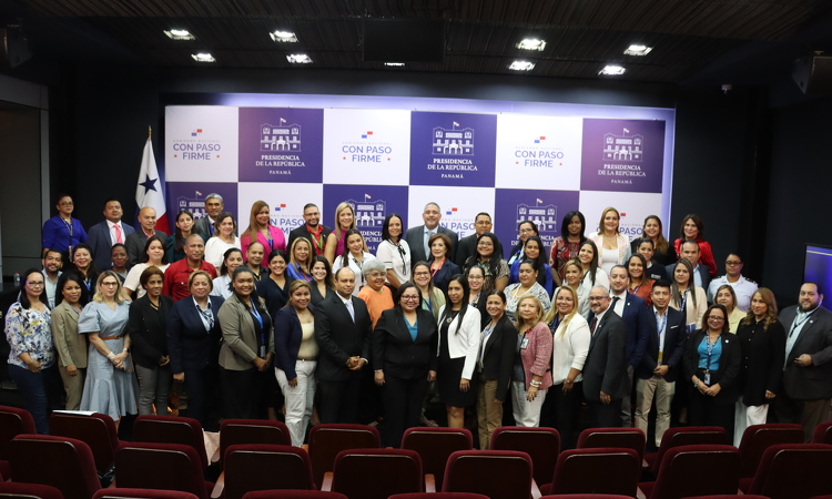 DIGECA realiza  II día de conferencias con jefes de las OIRHS sobre disposiciones legales de Carrera Administrativa